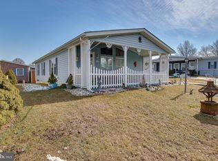 725 Dogwood Dr, North Wales, PA