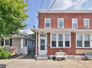16 4th Ave, Bristol, PA 19007