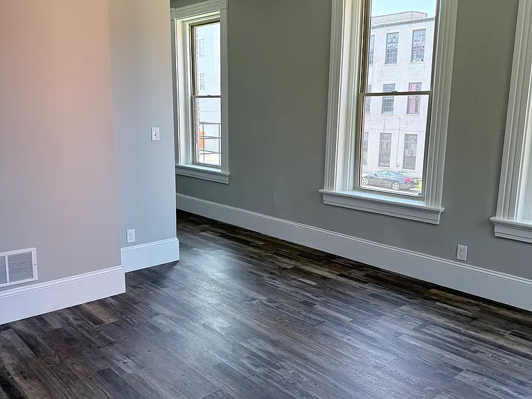 2607 Cook St — Photo 29