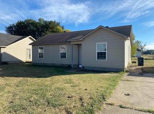 100 Jennifer St, Trumann, AR 72472