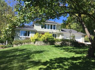 12158 Crestwood Dr, Carmel, IN 46033