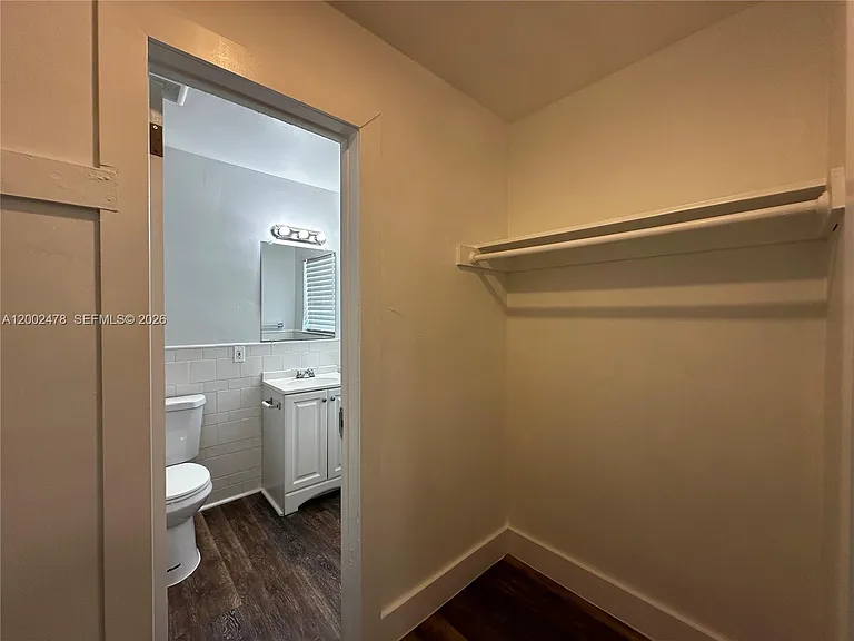 2321 Madison St #6 — Photo 12
