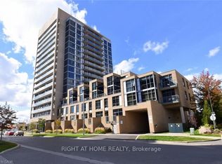 1940 Ironstone Dr #1705, Burlington, ON L7L 0E4