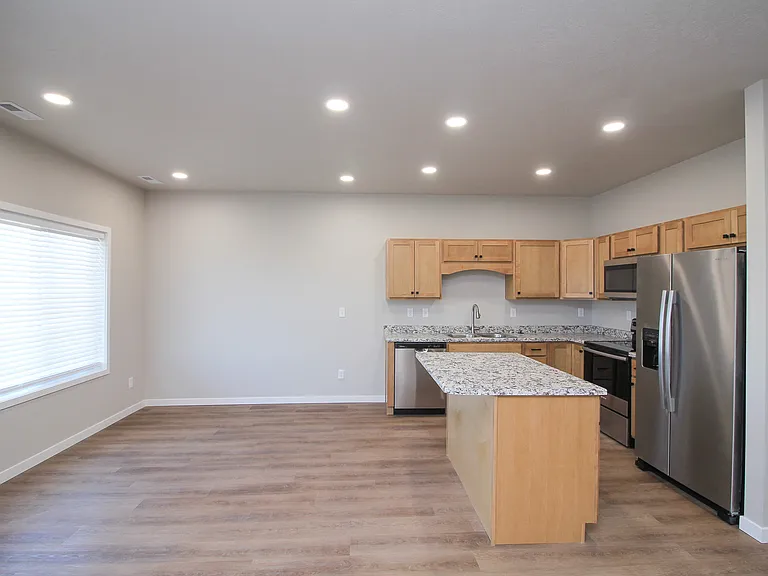 River Park Townhomes — Photo 28