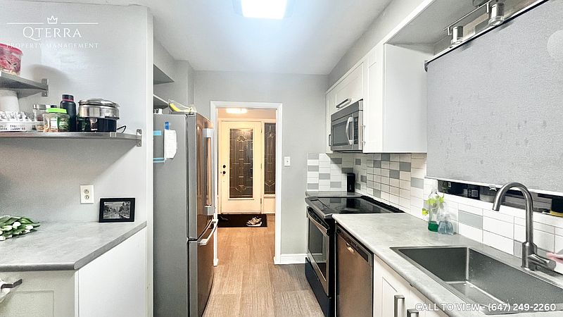 Brampton House for rent - 3 Bedrooms — photo 2