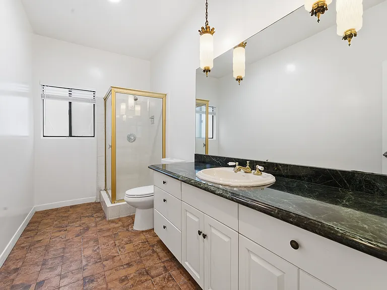 3329 Dona Rosa Dr — Photo 10