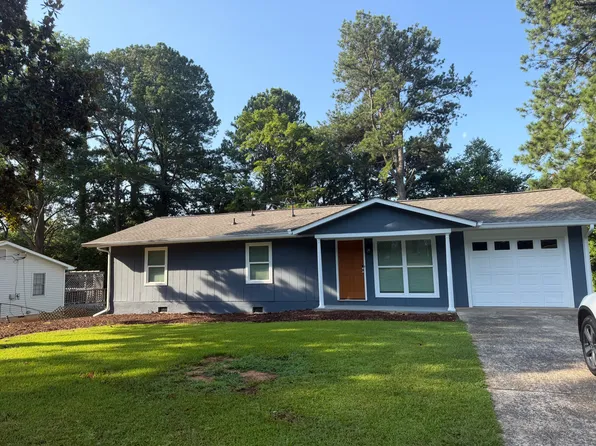 4257 Terrace Dr, Acworth, GA 30101