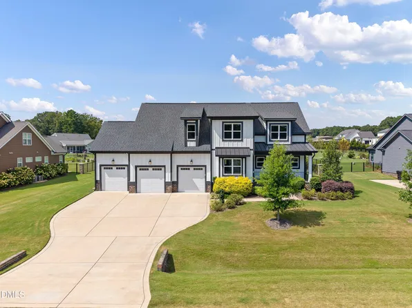 506 Allesandra Dr, Clayton, NC 27527