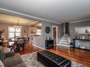 904 Kent Pl, Linden, NJ 07036