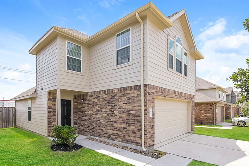 1st image of 5406 Hawksbury Creek Trl