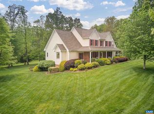 580 Tanager Woods Ct, Earlysville, VA
