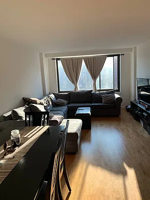 Rented by Highline Residential | media 2