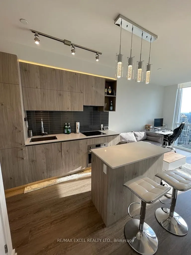 1 bed, $2,550 — Photo 4