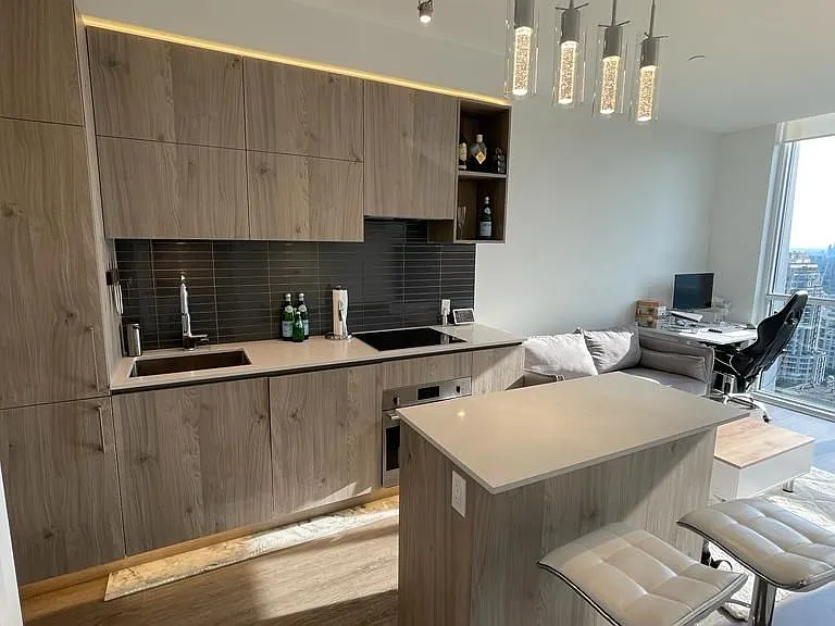 1 Yorkville Ave #3103 — Photo 4