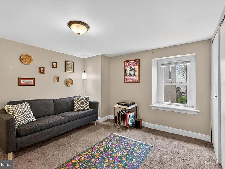 4743 Umbria St — Photo 12
