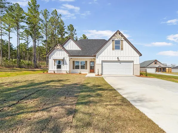 11942 S County Road 33, Cottonwood, AL 36320