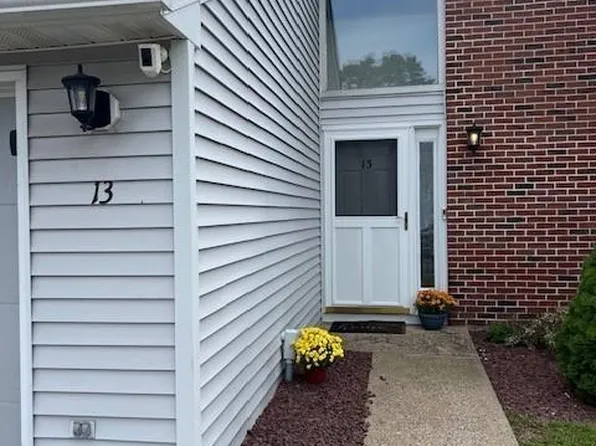 705 Lake Avenue #13, Bristol, CT 06010