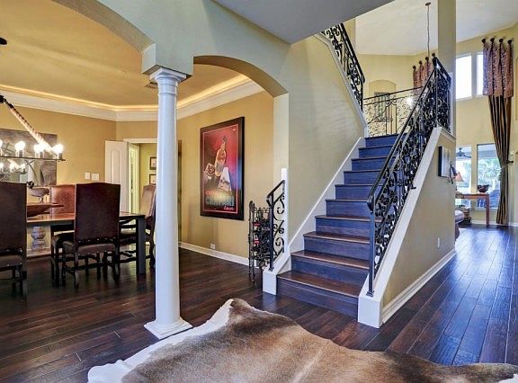 3rd image of 3858 Summer Manor Dr