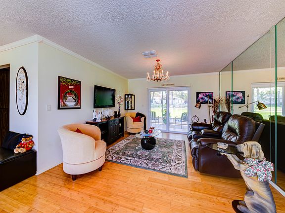 4th image of 1726 Aberdeen Ct