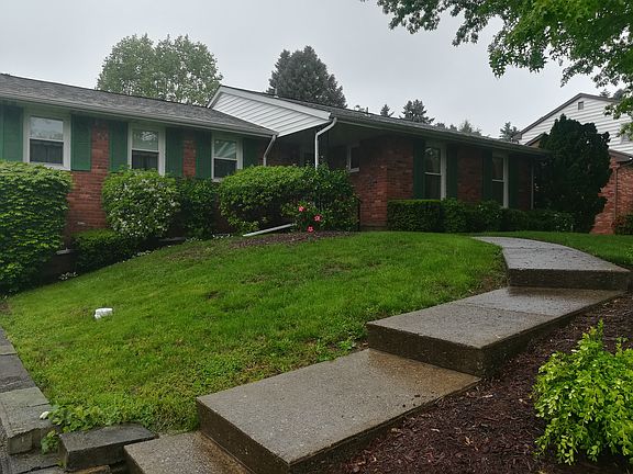 2nd image of 527 Westland Dr
