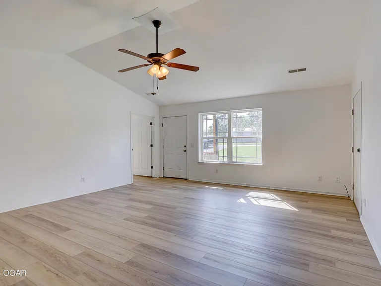 10974 Afton #B — Photo 9