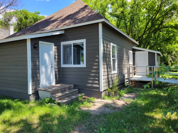 304 4th St N, Browns Valley, MN 56219