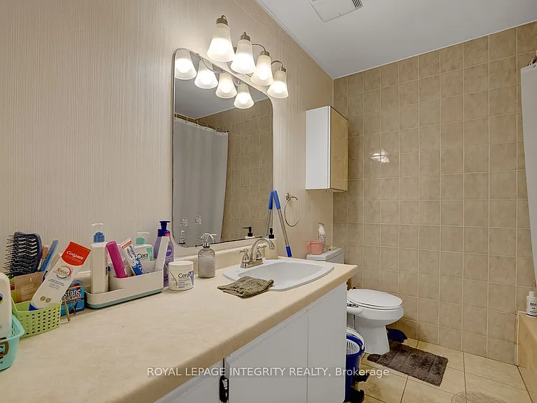 892 Baseline Rd #A — Photo 21