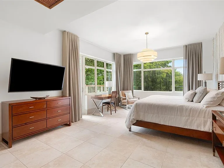 500 Plantation Village Dr #3-208 — Photo 21