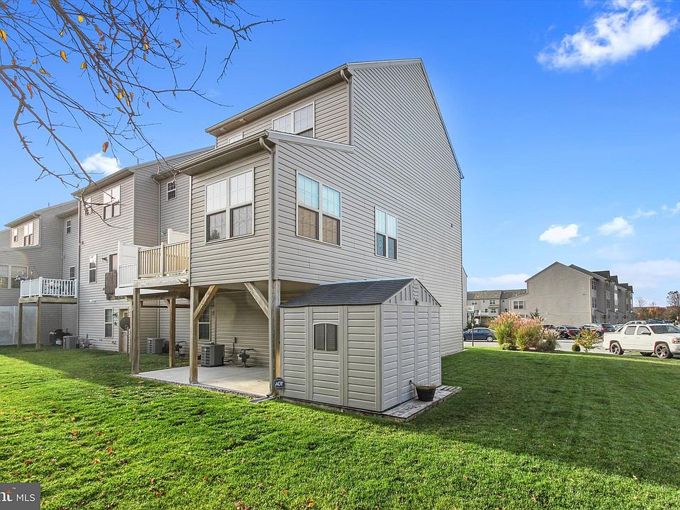 108 Katelyn Dr, New Oxford, PA 17350 Zillow