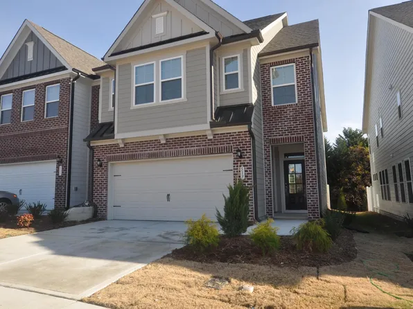 517 Wayland Grove Ln, Apex, NC 27523