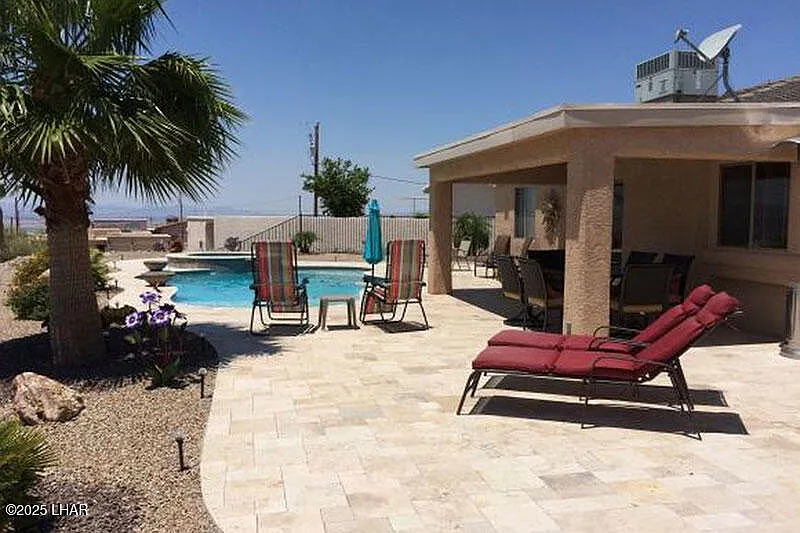 3400 Buckboard Dr