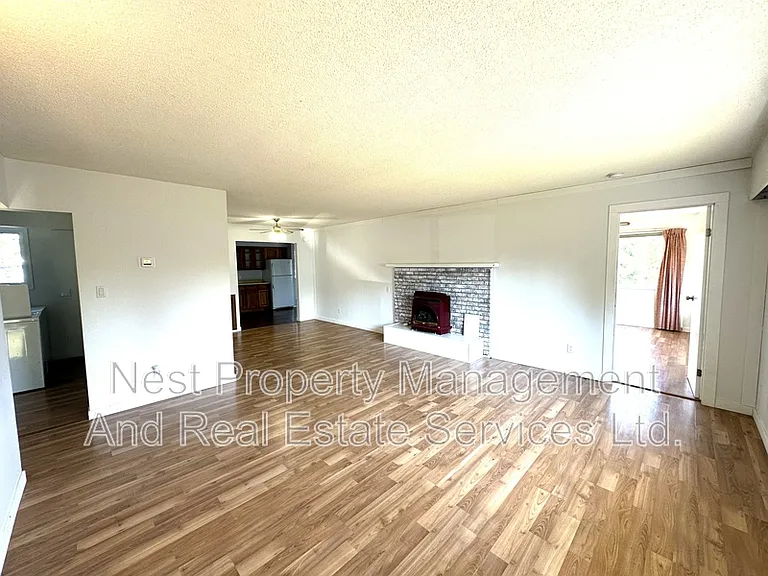 2737 Budd Rd #A — Photo 5