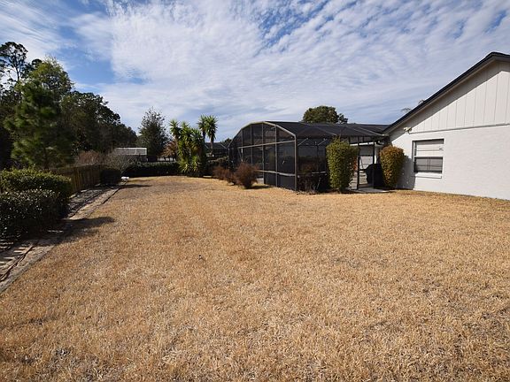 5th image of 7748 Indian Ridge Trl S