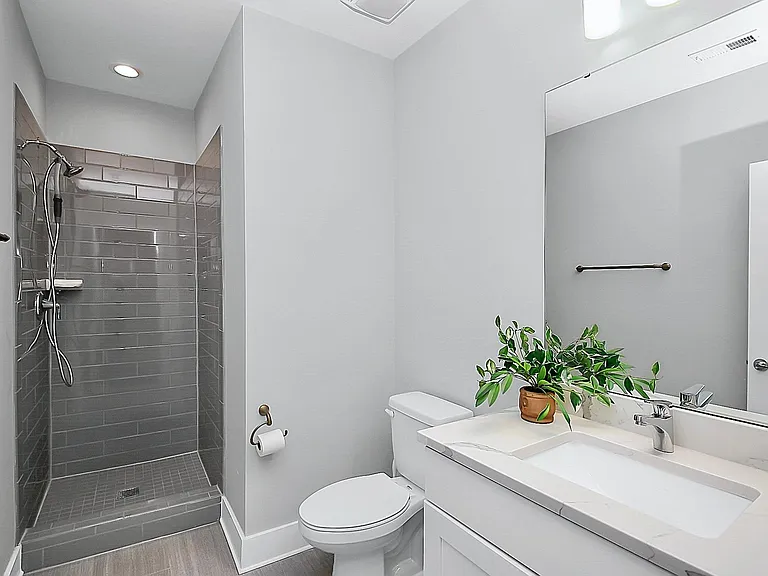 542 Sedgefield Park Dr — Photo 6