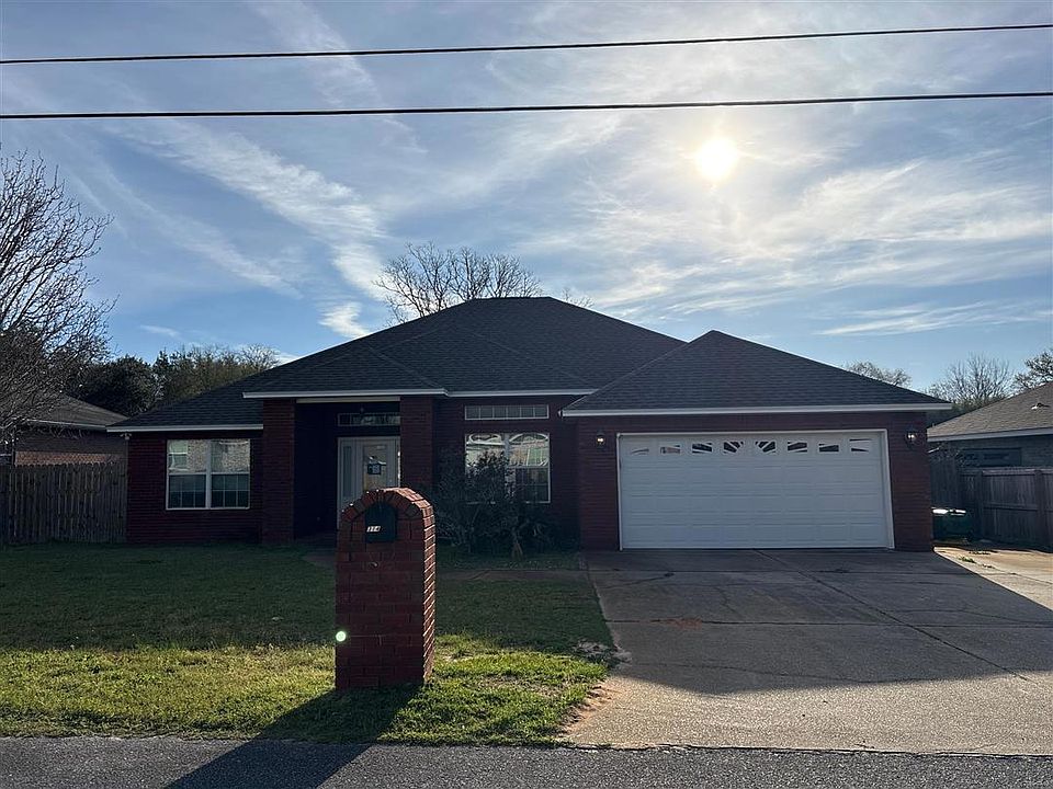2nd image of 314 Friar Tuck Rd