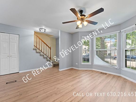 3rd image of 365 W Birchwood Ave