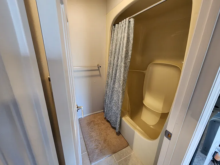 701 E Lowe Ave #411 — Photo 10