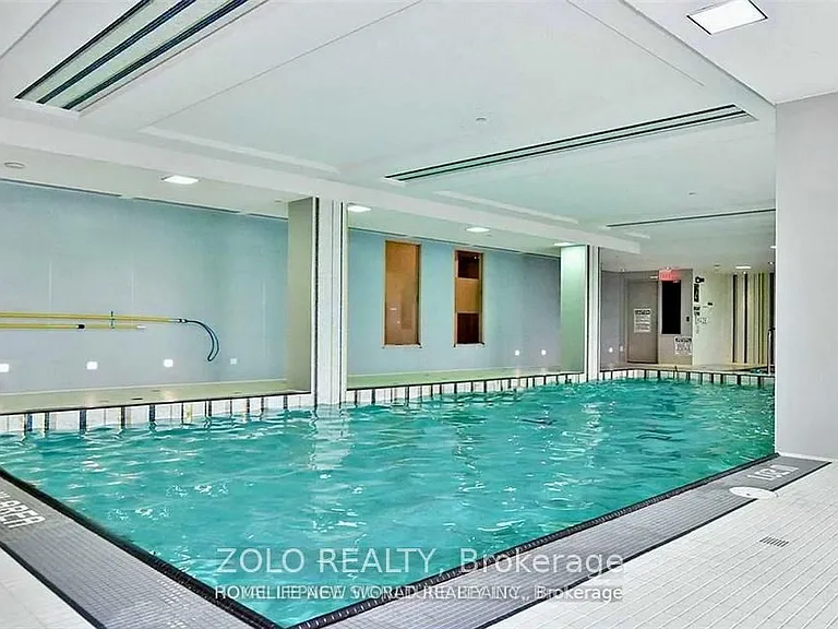 7165 Yonge St #1712 — Photo 19