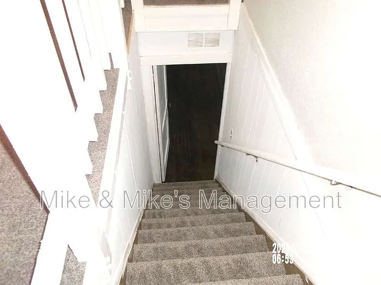 403 N 61st St — Photo 19