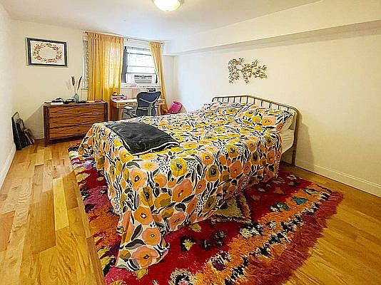 1st image of 3148 29th St APT 1