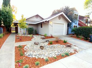 2114 Calaveras Ave, Davis, CA