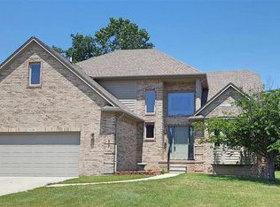 34386 Tom Dr, Chesterfield, MI 48047