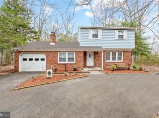 228 Poplar Ave, Marlton, NJ 08053