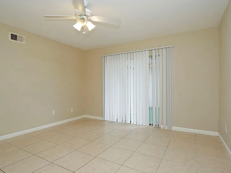 2822 S Bartell Dr #6 — Photo 17