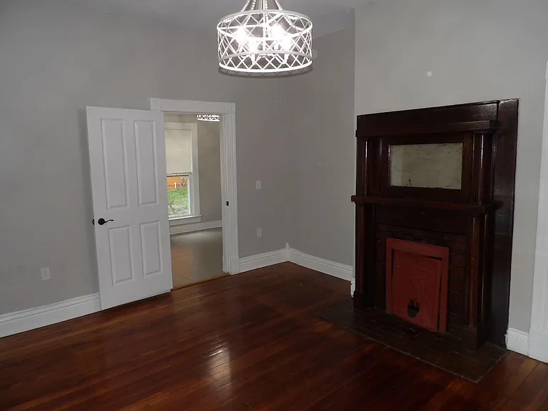 609 Taylor Ave — Photo 18