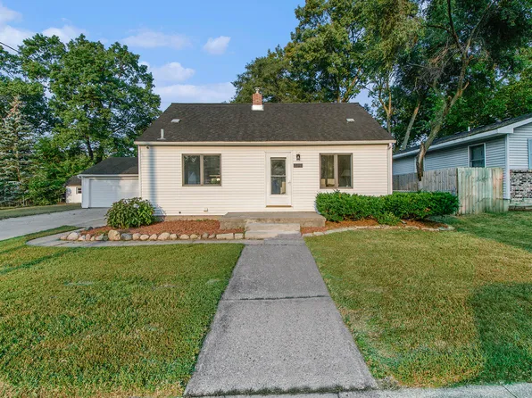 3741 Heron Ave SW, Wyoming, MI 49509