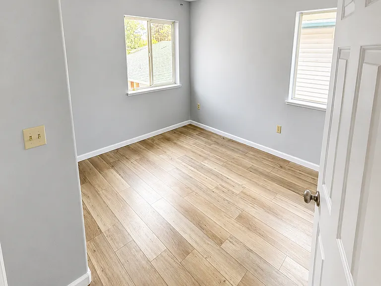 1330 Terrace Dr — Photo 12