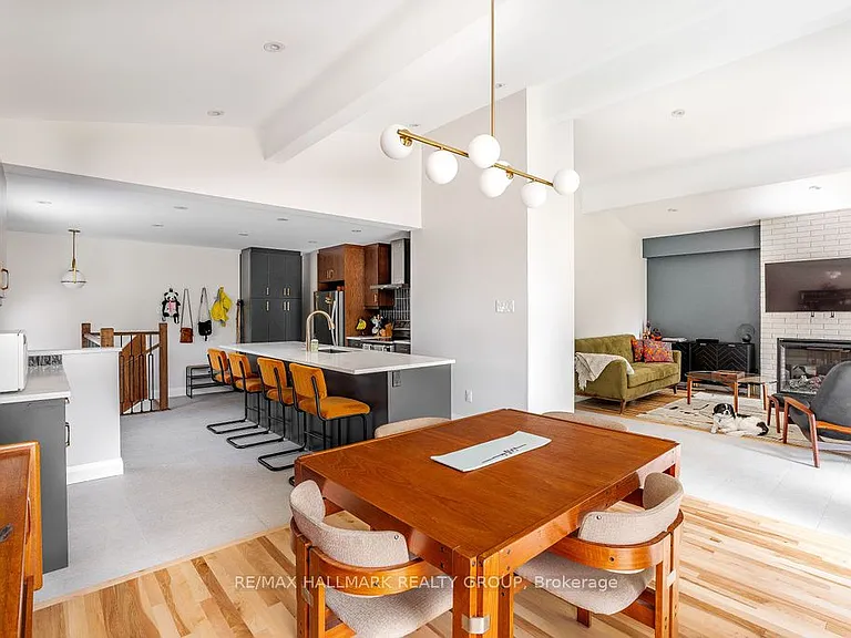 199 Lennox Park Ave — Photo 8