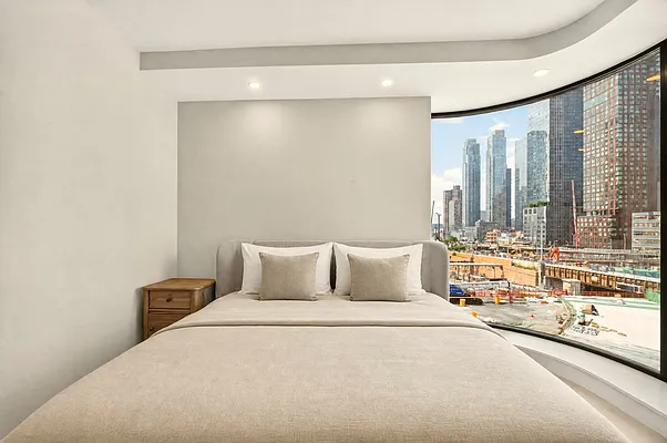Bedroom, photo 6