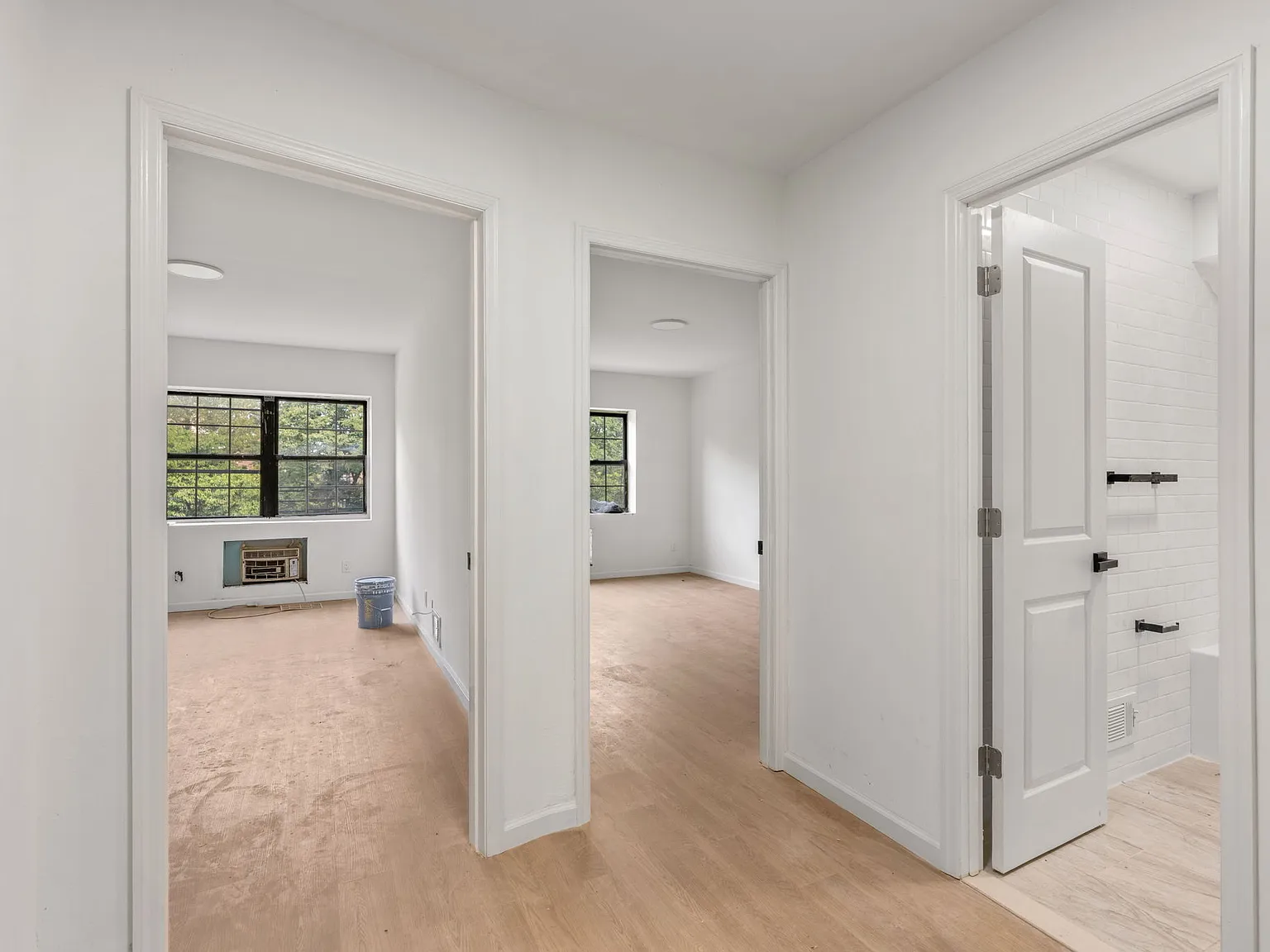 86 Canal Street — Photo 2